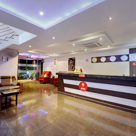 Capital O Hotel Samanvi International Belur  Eksteriør billede