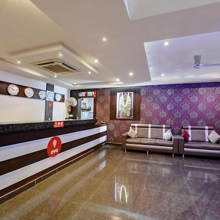 Capital O Hotel Samanvi International Belur  Eksteriør billede